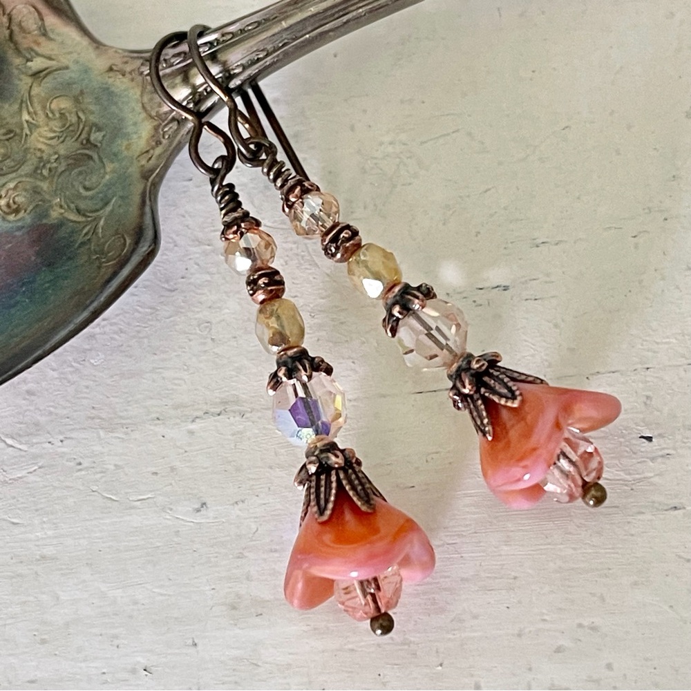 ARTISAN Earrings “Peach Silk” - Dangles - Picture 4 of 9